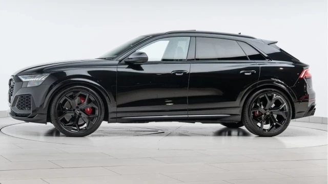 Audi RSQ8 (72 Reg) 4.0TFSI V8 Vorsprung Quattro Image 4