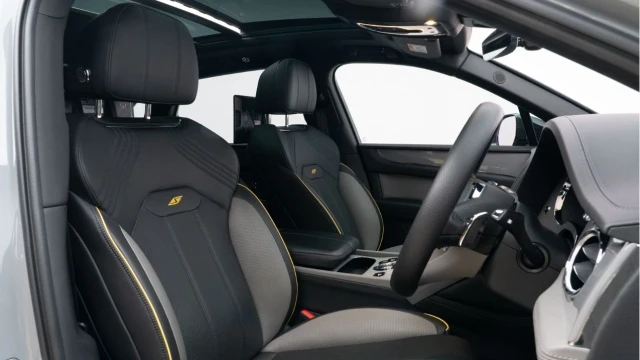 Bentley Bentayga (22 Reg) 4.0 V8 S Image 3