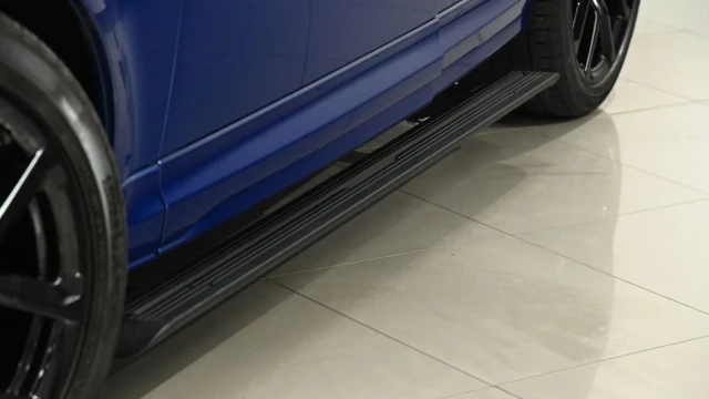 Land Rover Range Rover Sport (22 Reg) 5.0 V8 SVR Image 3