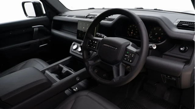 Land Rover Defender (74 Reg) 110 3.0 D350 X-Dynamic HSE Hard Top Commercial (Bespoke) (+VAT) Image 2