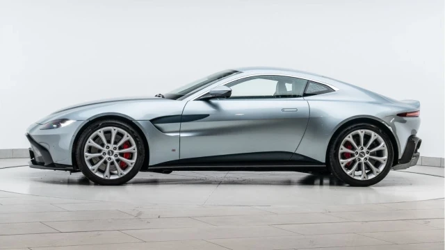 Aston Martin Vantage (68 Reg) 4.0 V8 Image 4