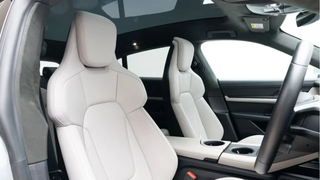 Porsche Taycan (24 Reg) Turbo Sport Turismo (VAT Q) Image 3