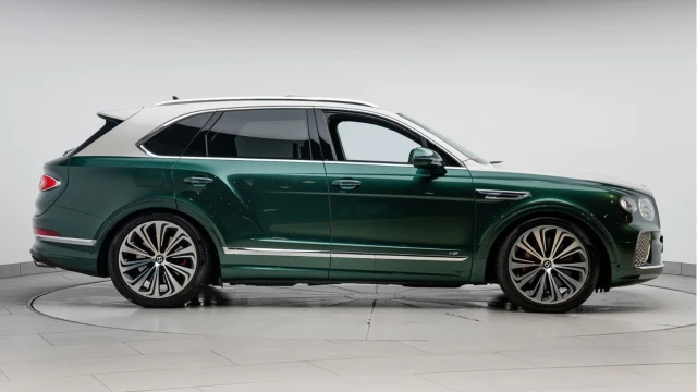 Bentley Bentayga (71 Reg) 4.0 V8 (Mulliner) Image 5