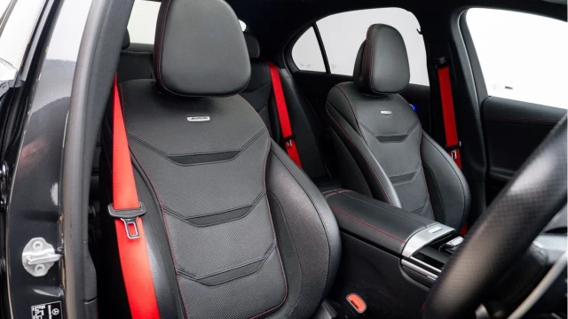 Mercedes-Benz AMG C43 (73 Reg) 2.0 Premium Plus 4Matic (New Model) Image 3