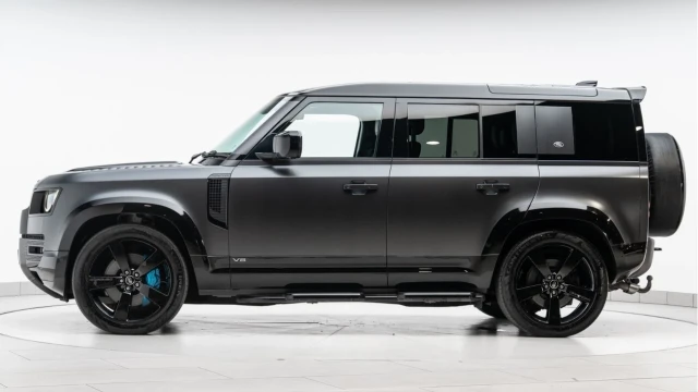 Land Rover Defender (71 Reg) 5.0 V8 P525 Carpathian Edition Image 4
