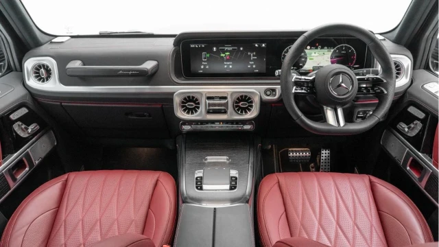 Mercedes-Benz G Class (25 Reg) G450 3.0D AMG Line Premium Plus 4Matic (Manufaktur) Image 2