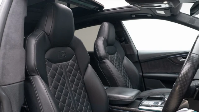 Audi SQ8 (71 Reg) 4.0TFSI Vorsprung Quattro Image 3