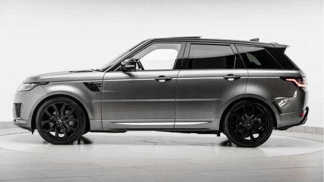 Land Rover Range Rover Sport (71 Reg) 3.0 D300 Autobiography Dynamic Image 5