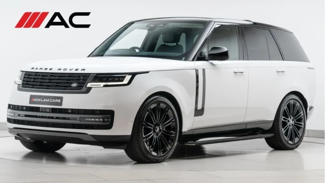 Land Rover Range Rover (24 Reg) 3.0 D350 HSE (Shadow Pack) Image 1
