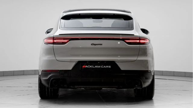 Porsche Cayenne (22 Reg) 3.0 V6 E-Hybrid Platinum Edition Coupe Image 7