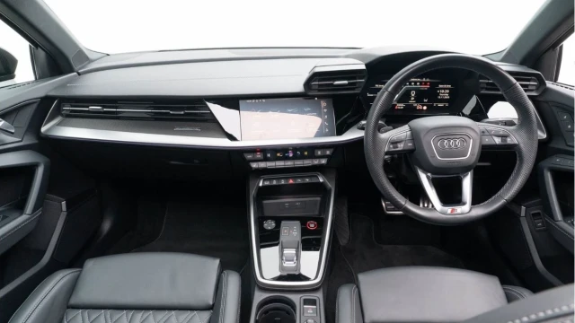 Audi S3 (24 Reg) 2.0TFSI Vorsprung Quattro Saloon Image 2