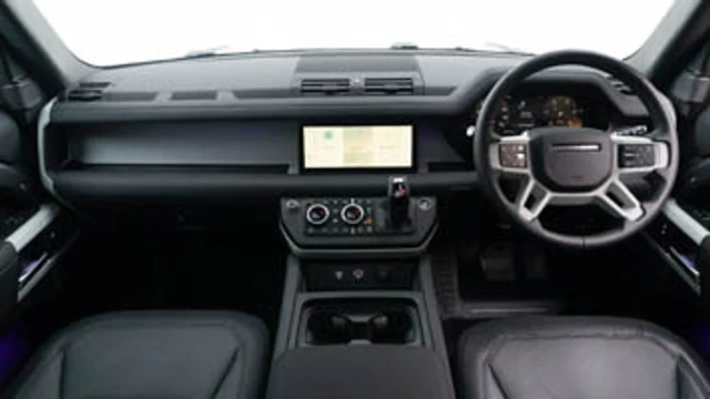 Land Rover Defender 110 (24 Reg) 110 3.0 D300 X-Dynamic SE Image 2