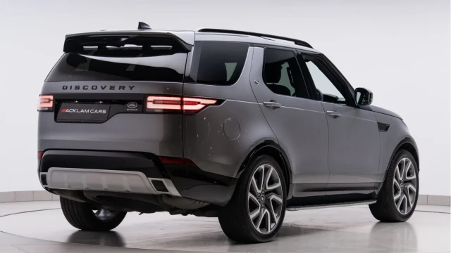 Land Rover Discovery (69 Reg) 3.0SD6 HSE (Dynamic) Image 6