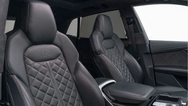 Audi SQ8 (71 Reg) 4.0TFSI V8 Vorsprung Quattro Image 3