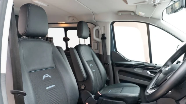 Ford Transit Custom (72 Reg) 320 2.0 Ecoblue Active (5 Seat) Image 3