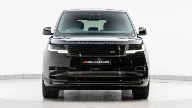 Land Rover Range Rover (73 Reg) 4.4 V8 P615 SV Image 7