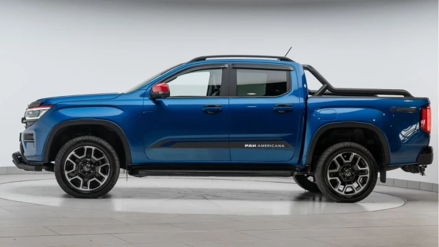 Volkswagen Amarok (73 Reg) 2.0TDI Style 4Motion (Bespoke) (+VAT) Image 4