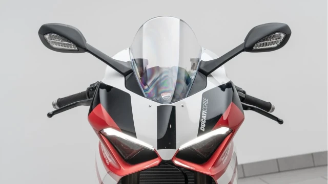 Ducati Panigale V2 (25 Reg) Panigale V2 Superquadro Final Edition Image 6