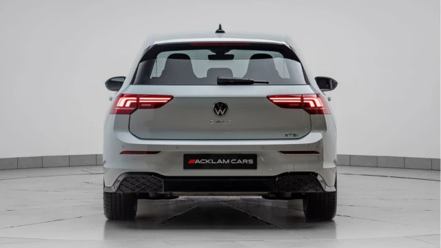 Volkswagen Golf (75 Reg) 1.5ETSI R-Line DSG Image 7