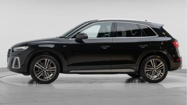 Audi Q5 (21 Reg) 2.0 55TFSI E Competition Quattro Hybrid Image 4