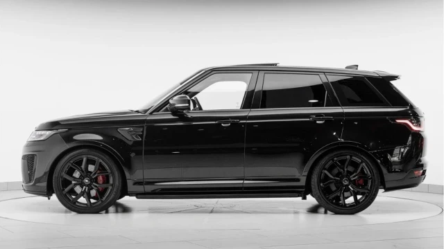 Land Rover Range Rover Sport (69 Reg) 5.0 V8 SVR Image 4