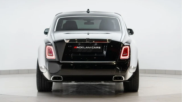 Rolls-Royce Phantom (71 Reg) 6.7 V12 Image 6