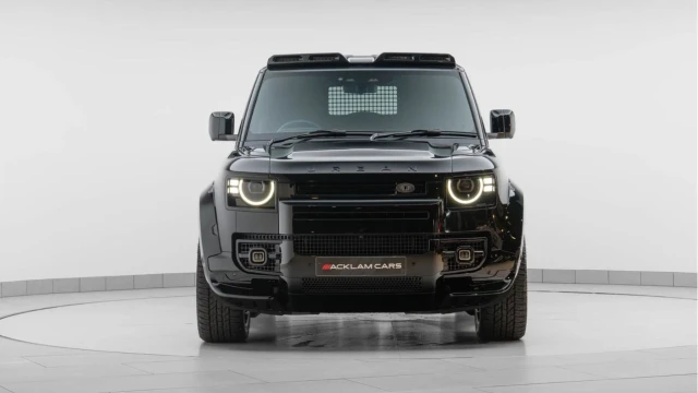 Land Rover Defender (75 Reg) 110 3.0 D350 X-Dynamic HSE Hard Top Commercial (Bespoke) (+VAT) Image 7
