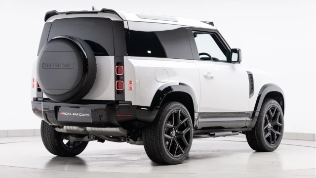 Land Rover Defender (74 Reg) 90 3.0 D250 S Hard Top Commercial (3 Seat) (Bespoke) (+VAT) Image 6