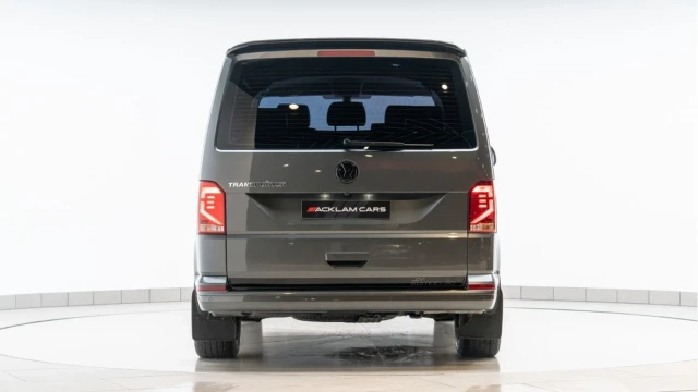 Volkswagen Transporter (71 Reg) T28 2.0TDI Highline DSG (5 Seat) (SV Edition 30) (+VAT) Image 5