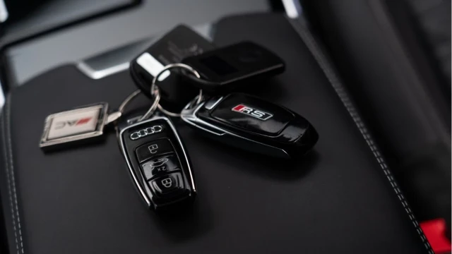 Audi RS7 (21 Reg) 4.0TFSI Carbon Black Sportback Quattro Image 3