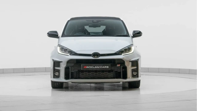 Toyota Yaris (22 Reg) 1.6 GR Circuit Image 7