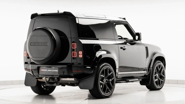 Land Rover Defender (25 Reg) 90 3.0 D250 S Hard Top Commercial (3 Seat) (+VAT) Image 8