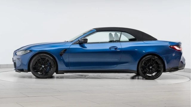 BMW M4 (22 Reg) 3.0 Competition M xDrive Convertible Image 5