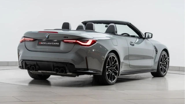 BMW M4 (23 Reg) 3.0 Competition M xDrive Convertible Image 6