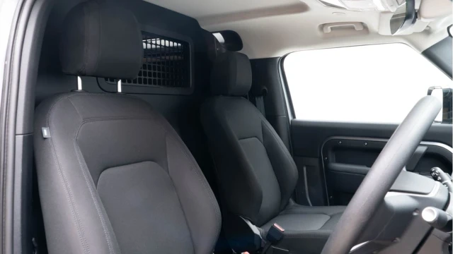 Land Rover Defender (23 Reg) 90 3.0 D250 Hard Top Commercial (No VAT) Image 3