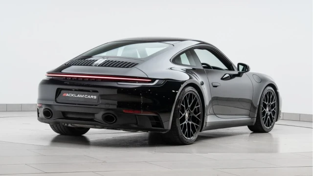 Porsche 911 (24 Reg) 3.0 Carrera 4 GTS Coupe Image 6
