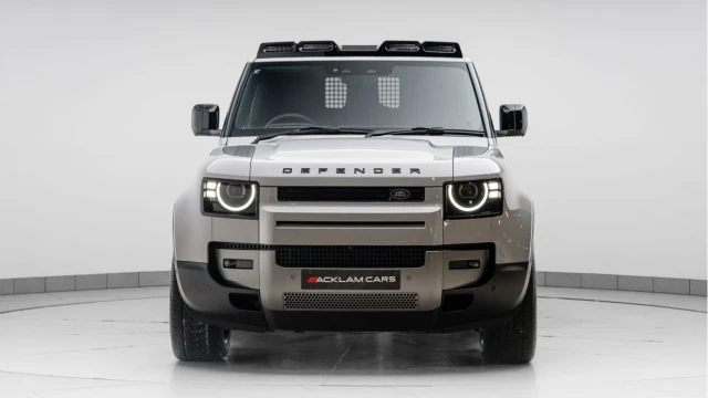 Land Rover Defender (75 Reg) 110 3.0 D250 S Hard Top Commercial (3 Seat) (+VAT) Image 5