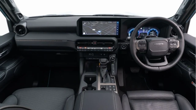 Toyota Land Cruiser (74 Reg) 2.8D First Edition (7 Seat) (VAT Q) Image 2