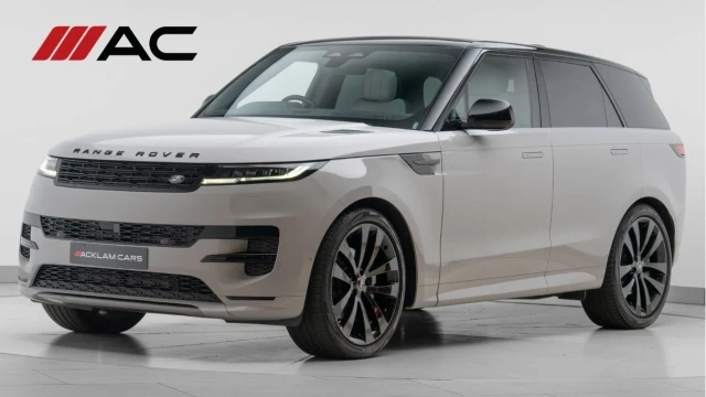 Land Rover Range Rover Sport (23 Reg) 3.0 D300 Dynamic SE (Black Pack) Image 1