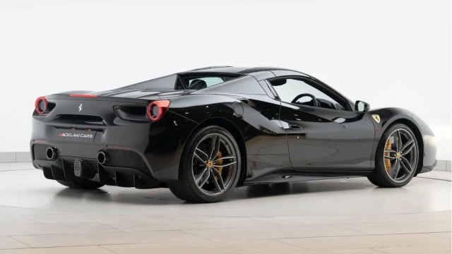 Ferrari 488 (67 Reg) 3.9 V8 Spider Image 4