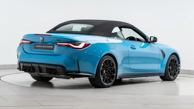 BMW M4 (23 Reg) 3.0 Competition M xDrive Convertible (Ultimate) (VAT Q) Image 6
