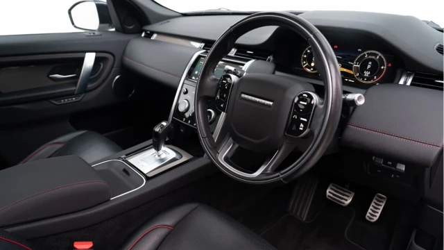 Land Rover Discovery Sport (69 Reg) 2.0 D180 R-Dynamic SE Image 7