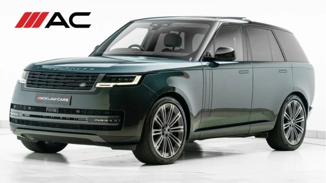 Land Rover Range Rover (24 Reg) 3.0 D300 SE (Shadow Pack) Image 1