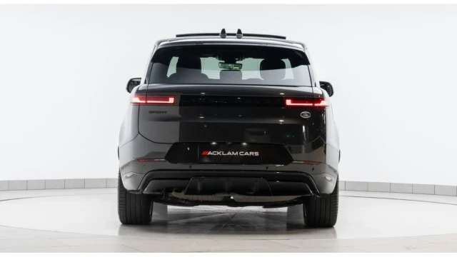 Land Rover Range Rover Sport (73 Reg) 3.0 D350 Autobiography (Black Pack) Image 5