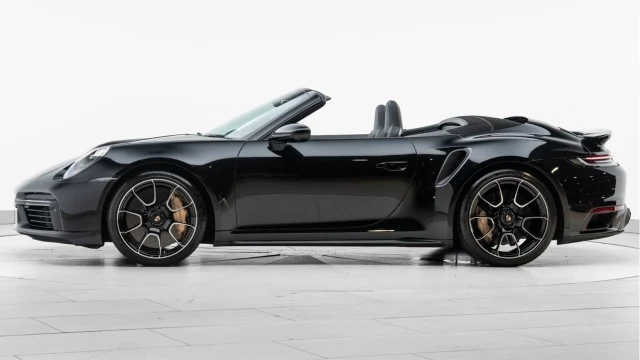 Porsche 911 (24 Reg) 3.8 Turbo S Convertible (VAT Q) Image 8