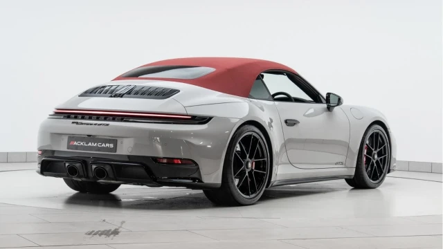 Porsche 911 (25 Reg) Carrera 4 3.6 GTS Convertible (992.2) Image 6