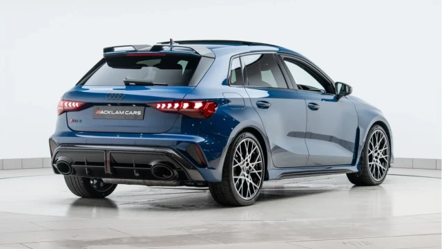 Audi RS3 (25 Reg) 2.5TFSI Carbon Vorsprung Quattro Image 6