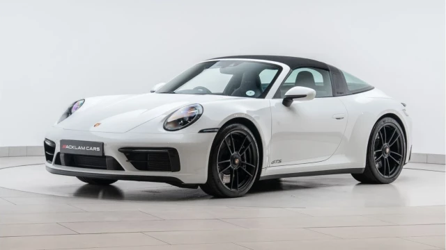 Porsche 911 (22 Reg) 3.0 Targa 4 GTS Image 2