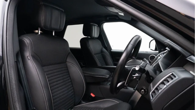 Land Rover Discovery (22 Reg) 3.0 D300 R-Dynamic HSE Hard Top (5 Seat) (+VAT) Image 3
