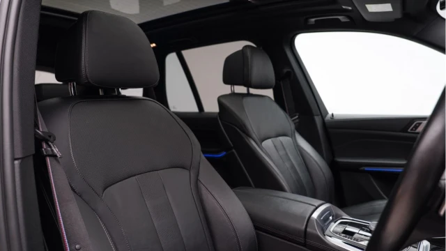 BMW X5 (21 Reg) 3.0 M50D Image 3